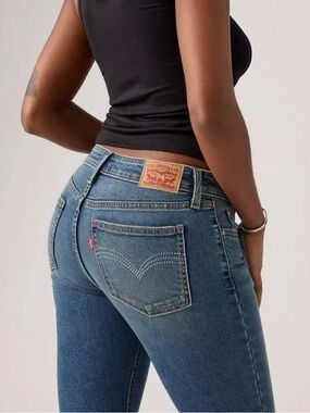 Sparkly super low bootcut Levi’s